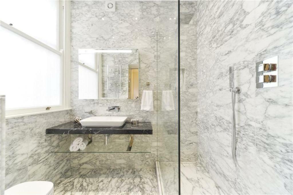 Beautiful 1 Bedroom Apartment Ovington Square Londres Extérieur photo